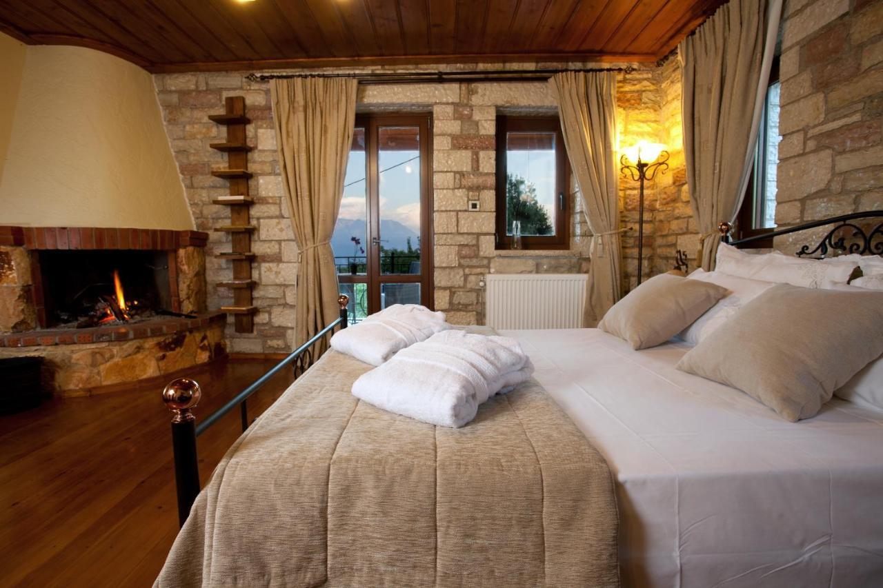 Nisista Lodge Mountain View Rodavgi Room photo